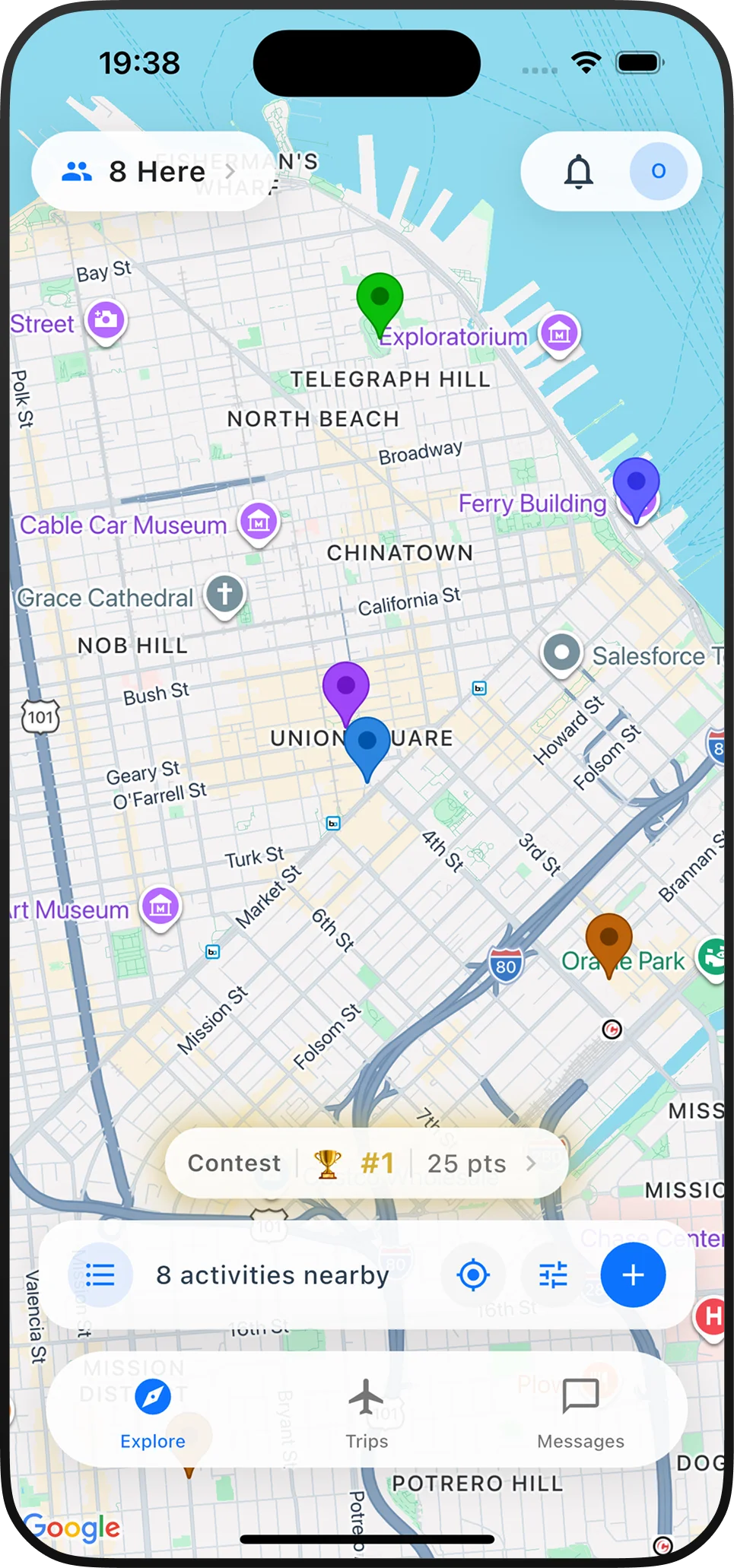 Nomax app — map view showing nearby travelers